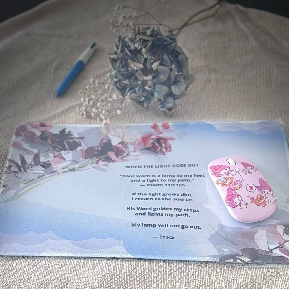 Mousepad cristiano | salmos119: 105 | Diseño femenino